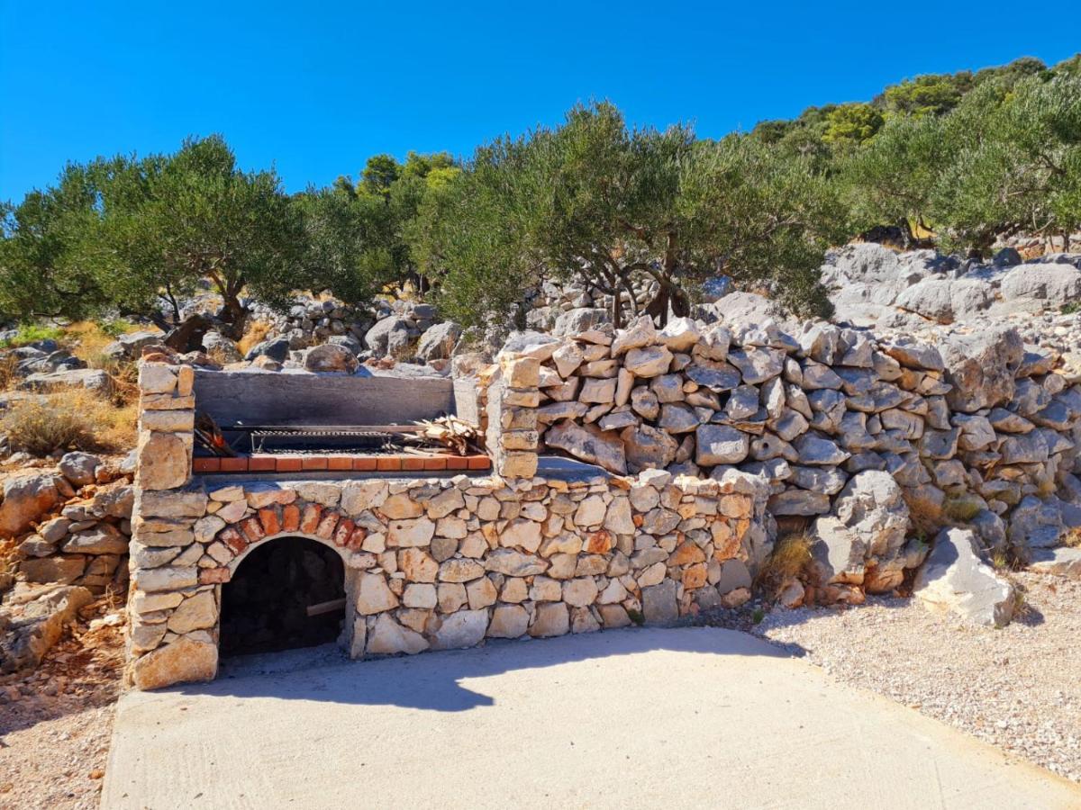 Luxury Stone House In A Nature Park Sali Εξωτερικό φωτογραφία